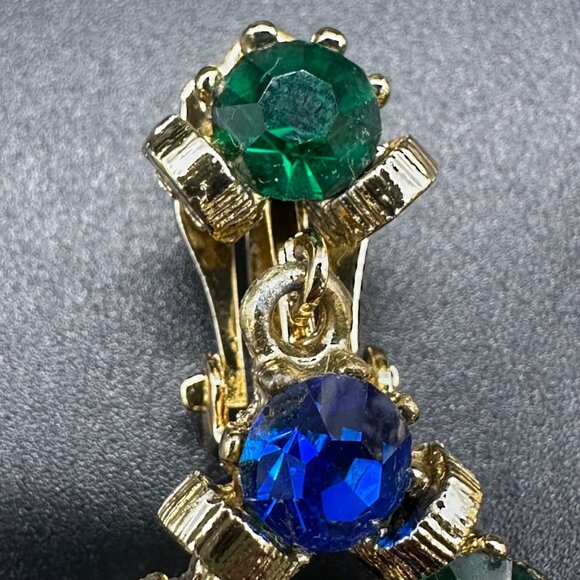 Vintage Clip On Earrings Gold Tone Green Blue Rhinestones Mid Century Jewelry - Picture 6 of 7